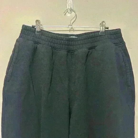 LUNYA - Picture 2 of 5